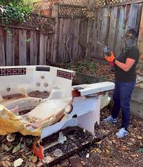 Best Garage Cleanout  in Balcones Heights, TX